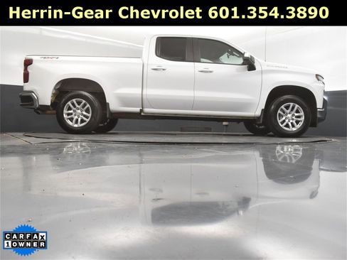 Used 2022 Chevrolet Silverado 1500 LT image 38