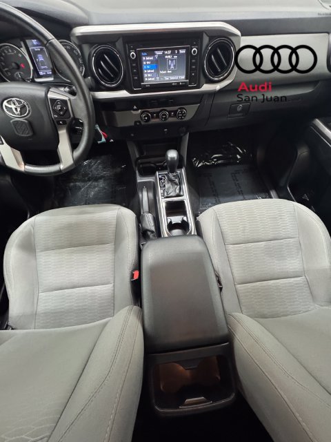 Used 2017 Toyota Tacoma SR5 w/ Tow Package RWD image 33