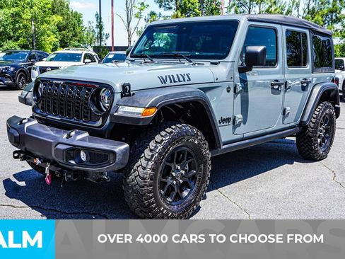 Used 2025 Jeep Wrangler Unlimited Sport AWD/4WD image 3