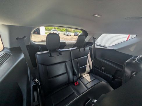 Used 2021 Ford Explorer XLT w/ Equipment Group 202A image 27