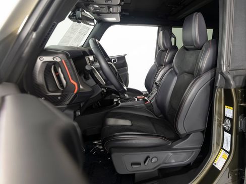 Used 2024 Ford Bronco Raptor w/ Interior Carbon Fiber Pack 6 AWD/4WD image 38