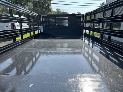 New 2025 Ford F550 2WD Regular Cab Super Duty image 6