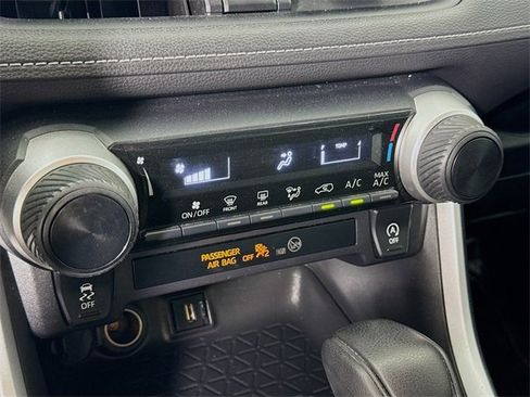 Certified 2021 Toyota RAV4 LE image 15