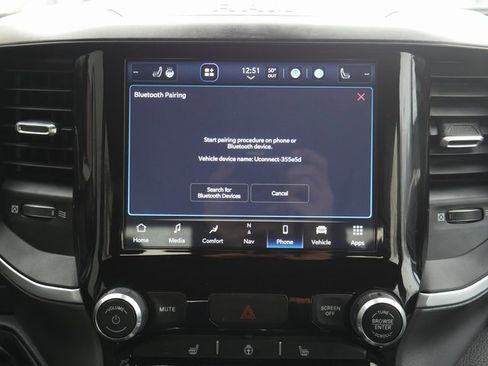 Used 2022 RAM 1500 Big Horn image 4