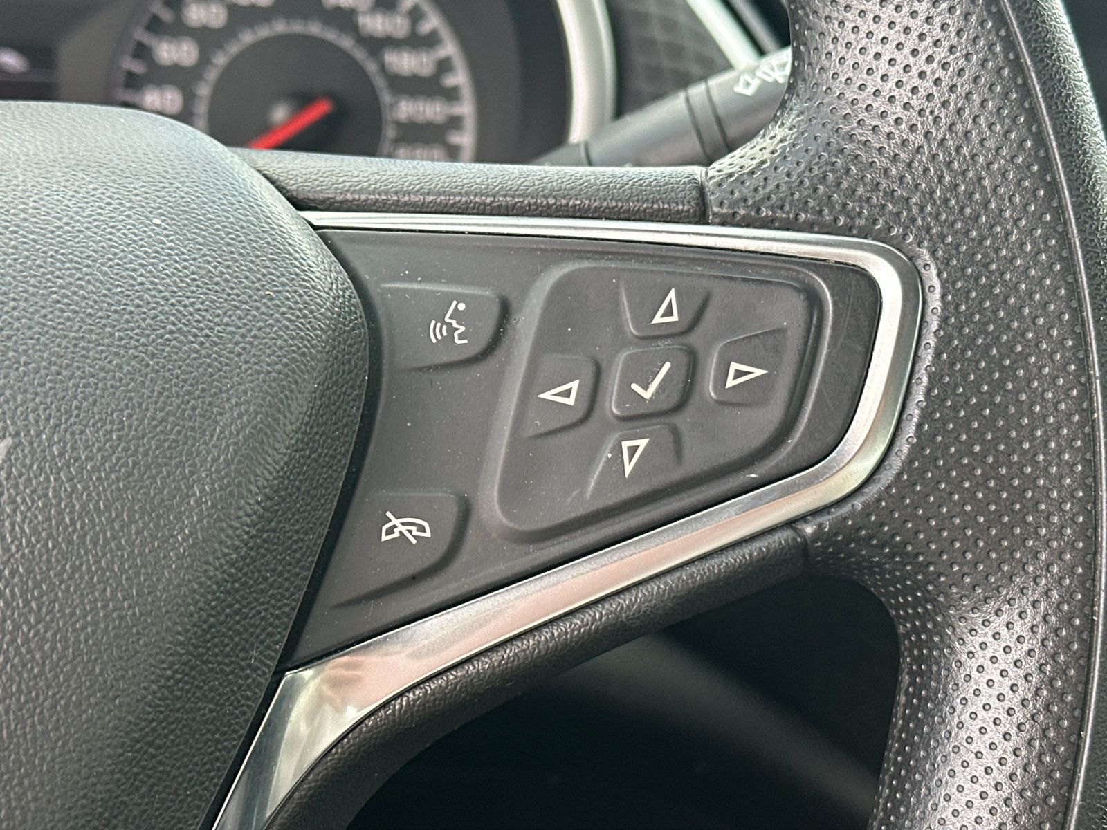 Used 2024 Chevrolet Malibu LT FWD image 19