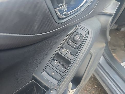 Used 2018 Subaru Impreza 2.0i Sport image 15