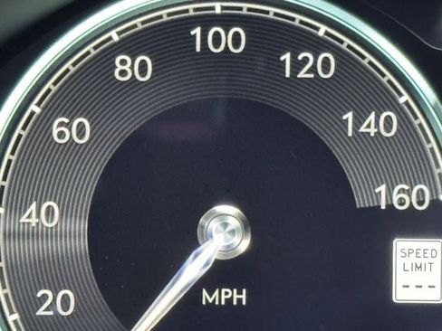 Used 2023 Genesis GV70 3.5T Sport w/ Sport Prestige Package image 32