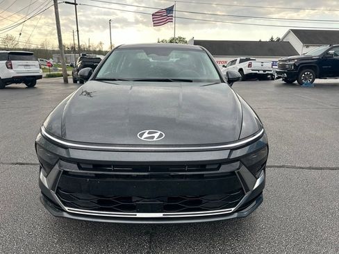Used 2026 Hyundai Sonata SEL FWD image 3
