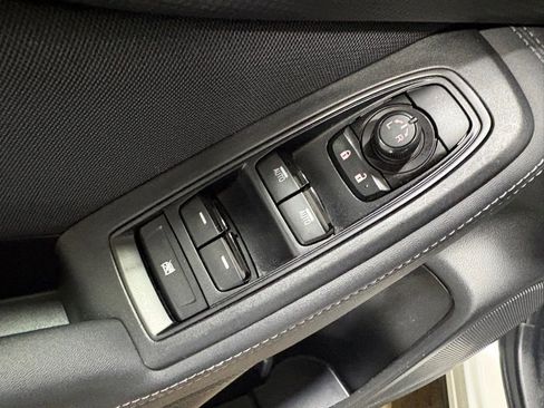 Used 2024 Subaru Forester Premium image 24