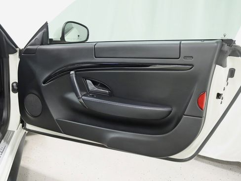 Used 2009 Maserati GranTurismo S RWD image 33
