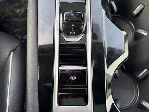 New 2026 Volkswagen Atlas SEL Premium R-Line AWD/4WD image 35