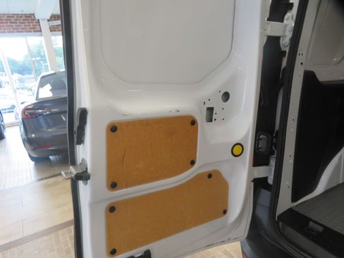 Used 2020 Ford Transit Connect XL FWD image 21