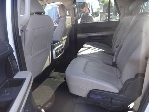 Used 2024 Ford Expedition Max Limited image 14