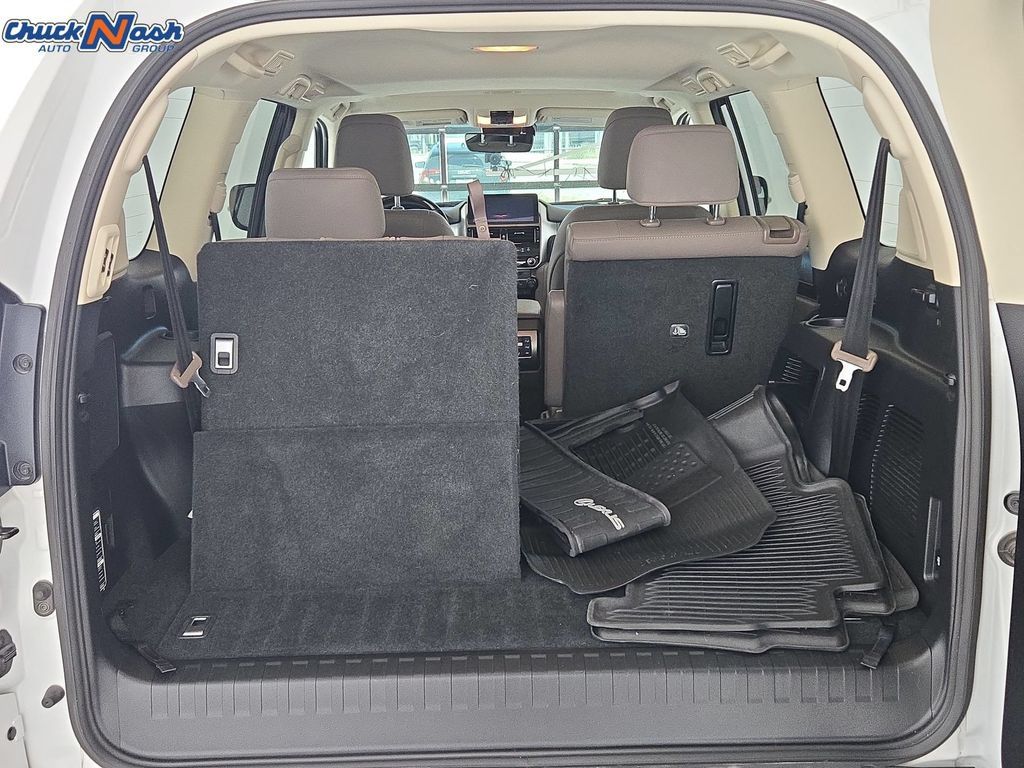 Used 2022 Lexus GX 460 Premium AWD/4WD image 32