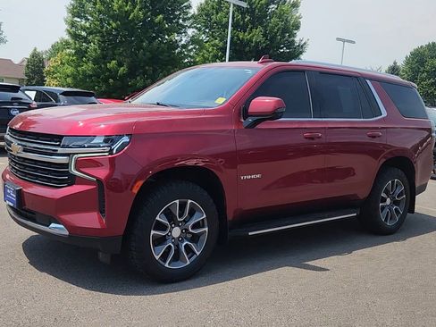 Used 2021 Chevrolet Tahoe LT w/ LT Signature Package AWD/4WD image 4