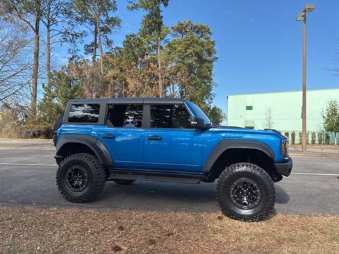 Used 2022 Ford Bronco Raptor image 3