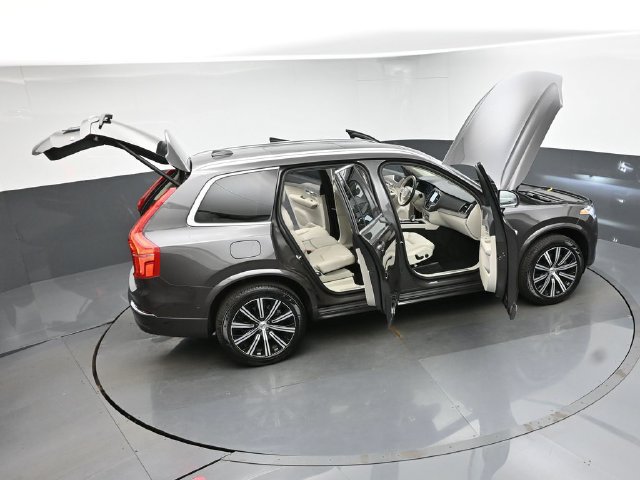 Used 2024 Volvo XC90 B5 Plus w/ Protection Package AWD/4WD image 47