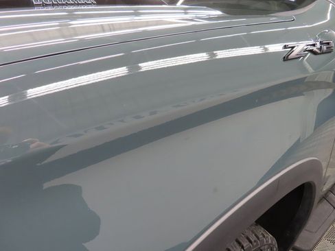 Used 2025 Chevrolet Silverado 1500 ZR2 w/ Technology Package image 44