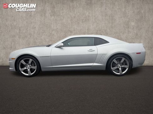 Used 2010 Chevrolet Camaro SS w/ RS Package image 5