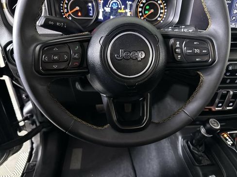Used 2024 Jeep Wrangler Sport AWD/4WD image 11