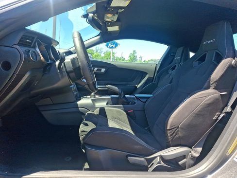Used 2017 Ford Mustang Shelby GT350 w/ Electronics Package RWD image 13
