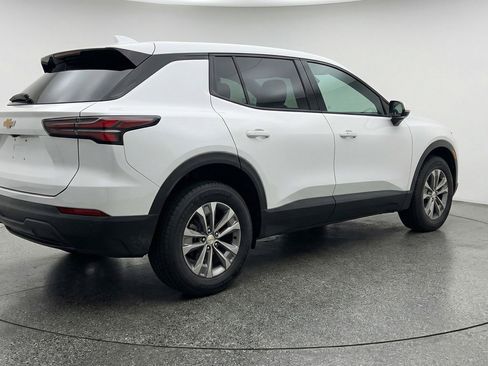 Used 2025 Chevrolet Equinox LT image 9
