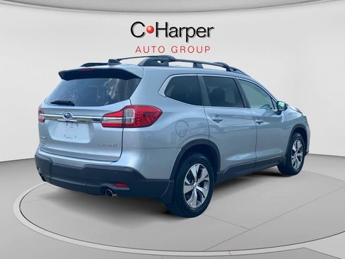 Used 2021 Subaru Ascent Premium w/ Convenience Package AWD/4WD image 3
