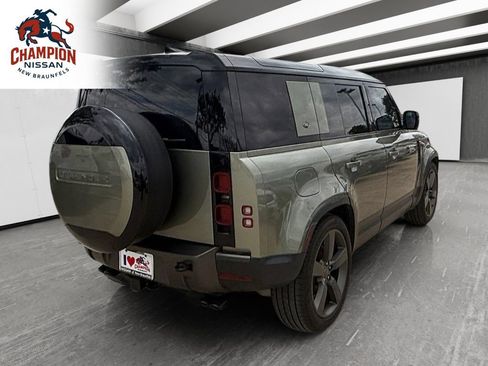 Used 2024 Land Rover Defender 110 SE AWD/4WD image 5