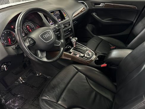 Used 2015 Audi Q5 2.0T Premium Plus w/ Technology Package image 4