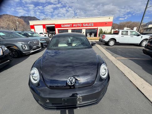 Used 2017 Volkswagen Beetle 1.8T S image 9
