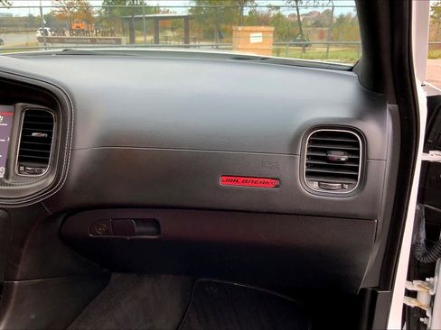 Used 2023 Dodge Charger SRT Hellcat w/ Harman/Kardon Audio Group image 17