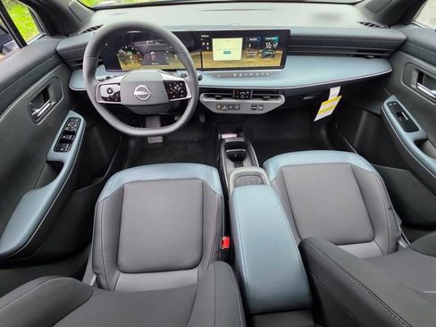 New 2026 Nissan Leaf SV+ w/ Floor Mat Package (SV+) FWD image 7