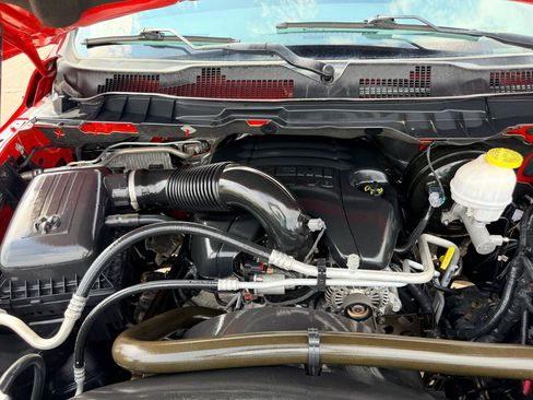 Used 2019 RAM 1500 Warlock AWD/4WD image 34