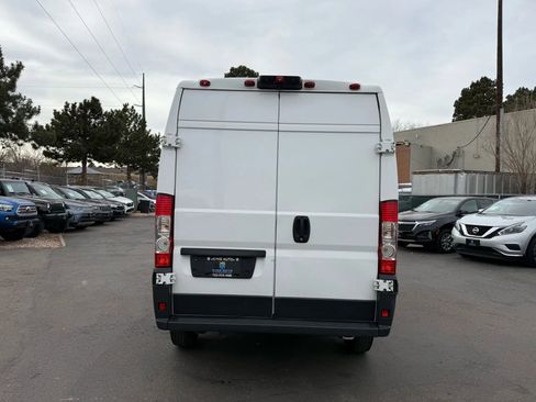 Used 2018 RAM ProMaster 2500 image 9