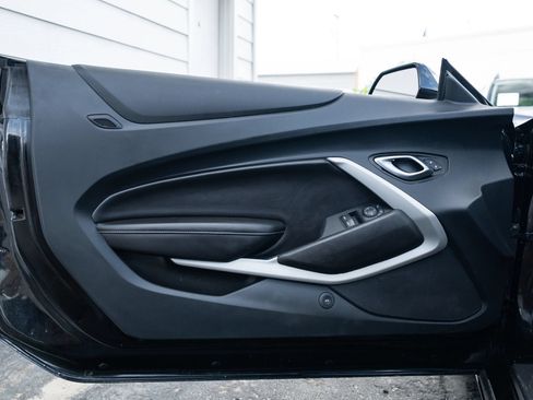 Used 2023 Chevrolet Camaro LT RWD image 23