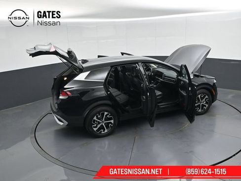 Used 2025 Kia Sportage EX FWD image 54