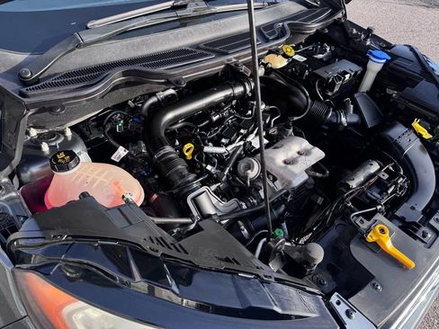 Used 2018 Ford EcoSport Titanium image 40