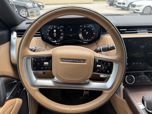 Used 2023 Land Rover Range Rover SE AWD/4WD image 9