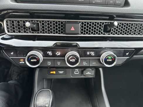 Used 2022 Honda Civic EX image 24