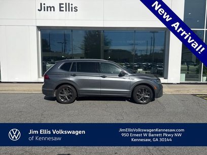 Certified 2022 Volkswagen Tiguan SE