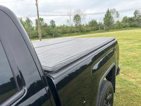 Used 2018 GMC Sierra 1500 4x4 Double Cab w/ Elevation Edition image 13