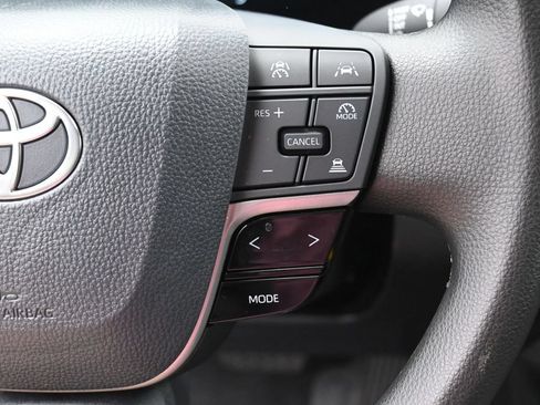 Used 2026 Toyota Camry LE FWD image 16