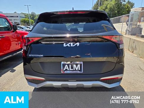 Used 2025 Kia Sportage LX FWD image 11