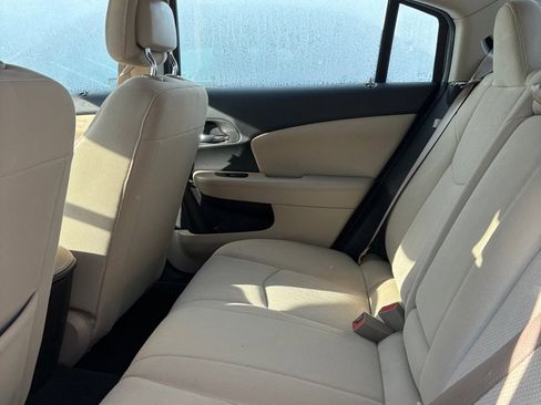 Used 2013 Chrysler 200 Touring image 18