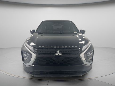 Used 2024 Mitsubishi Eclipse Cross SE AWD/4WD image 3