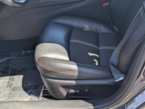 Certified 2025 Nissan Altima 2.5 SR image 21