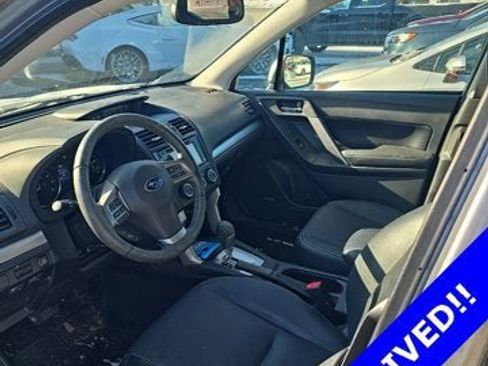 Used 2014 Subaru Forester 2.5i Touring w/ Popular Package #2 image 3