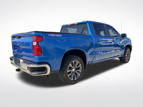 Used 2022 Chevrolet Silverado 1500 LT w/ Protection Package image 12