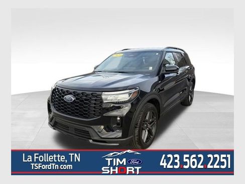 Used 2025 Ford Explorer ST-Line w/ Premium Package image 1