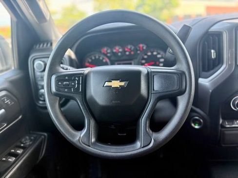 Used 2023 Chevrolet Silverado 1500 Custom AWD/4WD image 17